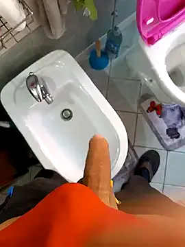 loving_ladies – webcam model profile photo Image 6