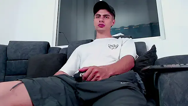 anhkiet_huang – webcam model profile photo Image 16