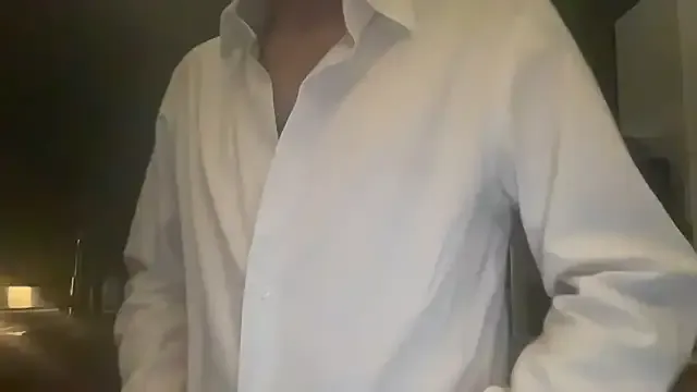 DomManlyGuy – webcam model profile photo Image 2