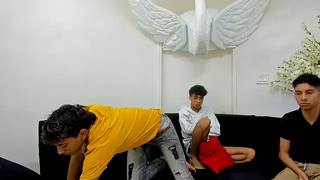 Ann_Sulu – webcam model profile photo Image 3