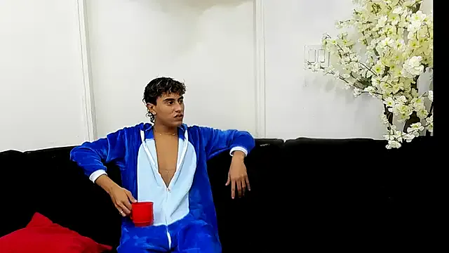 Ann_Sulu – webcam model profile photo Image 7