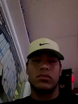 lucilacapinpin – webcam model profile photo Image 10