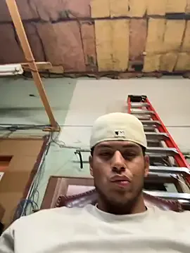 lucilacapinpin – webcam model profile photo Image 17