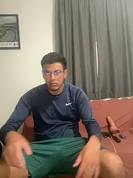 lucilacapinpin – webcam model profile photo Image 3