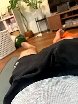 AntonioWest – webcam model profile photo Image 3