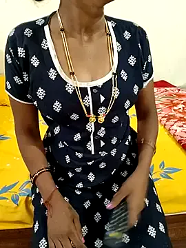 dears_pearlss – webcam model profile photo Image 10