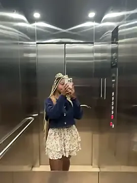 PabloArena – webcam model profile photo Image 3