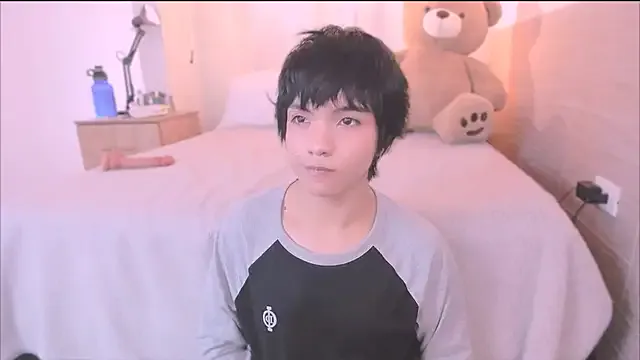 tiameakin – webcam model profile photo Image 7