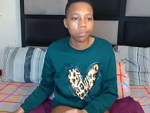 dears_pearlss – webcam model profile photo Image 6