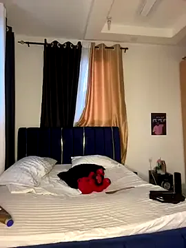 coventinaashfield – webcam model profile photo Image 3