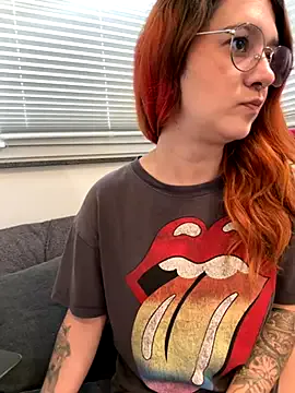 secret_roomx – webcam model profile photo Image 12