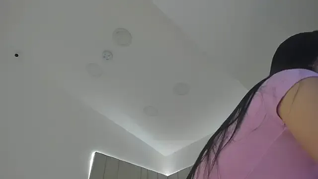 someone_sweet – webcam model profile photo Image 5