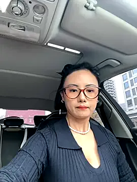 chaturloves – webcam model profile photo Image 16