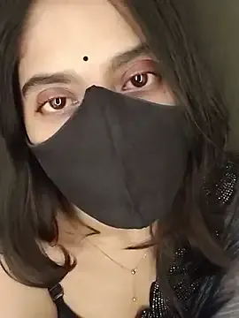 PabloArena – webcam model profile photo Image 4