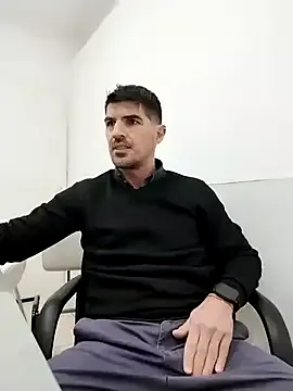 rikutorikukuto – webcam model profile photo Image 13