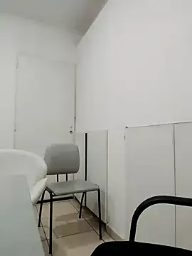 rikutorikukuto – webcam model profile photo Image 14