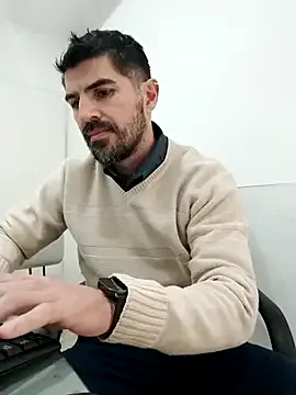 rikutorikukuto – webcam model profile photo Image 3