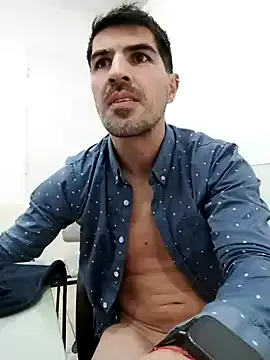 rikutorikukuto – webcam model profile photo Image 6