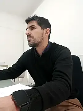 rikutorikukuto – webcam model profile photo Image 9