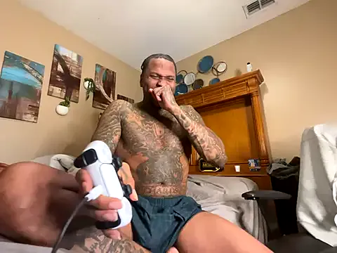 little_show_sexy – webcam model profile photo Image 17