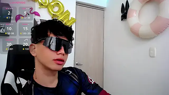 PabloArena – webcam model profile photo Image 14