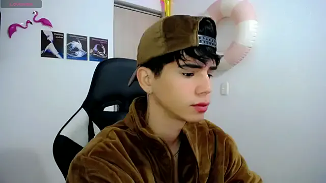 PabloArena – webcam model profile photo Image 18