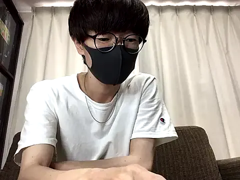 hornyshow_tv – webcam model profile photo Image 7