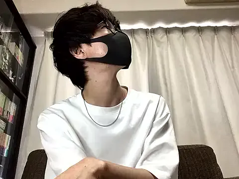 hornyshow_tv – webcam model profile photo Image 8