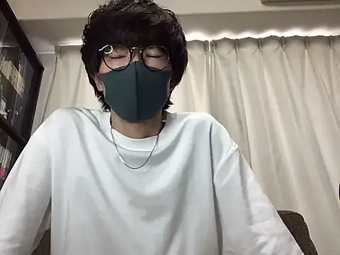 hornyshow_tv – webcam model profile photo Image 9