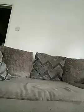 hornyshow_tv – webcam model profile photo Image 8