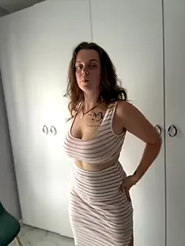 shiningdawn – webcam model profile photo Image 15