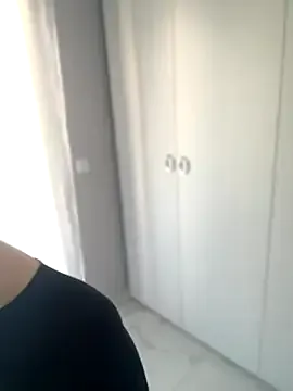 shiningdawn – webcam model profile photo Image 3