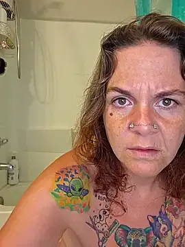 kai101010 – webcam model profile photo Image 8