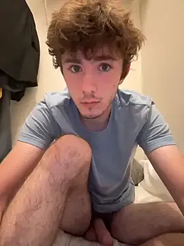 YU-KI00 – webcam model profile photo Image 11