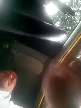 CarolPrince – webcam model profile photo Image 3