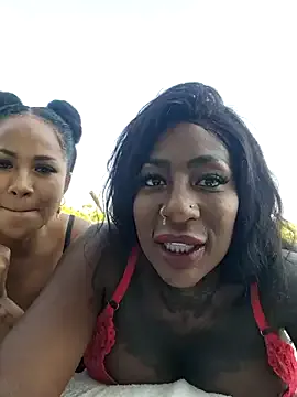 hornyshow_tv – webcam model profile photo Image 6