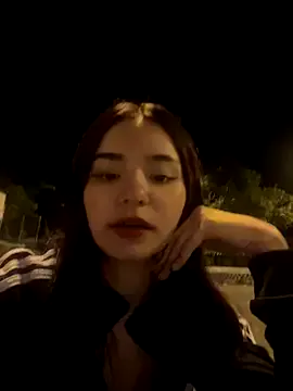 skinny_candy18 – webcam model profile photo Image 19