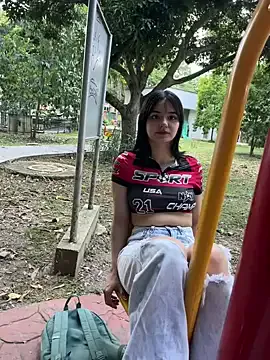 skinny_candy18 – webcam model profile photo Image 4