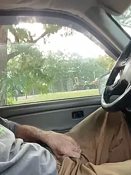 PabloArena – webcam model profile photo Image 11