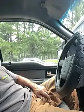 PabloArena – webcam model profile photo Image 8