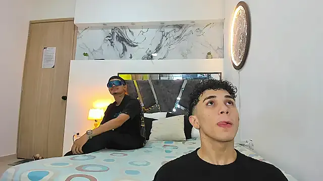 THREE_GUYS_HOT – webcam model profile photo