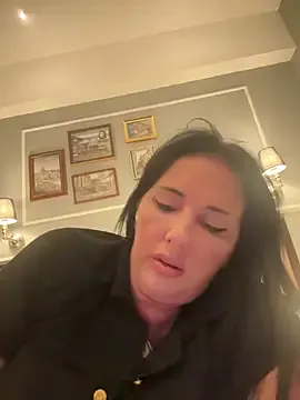 nana_shy_ – webcam model profile photo Image 6