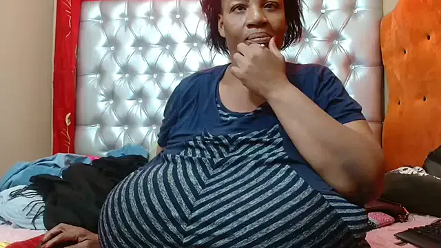 someone_sweet – webcam model profile photo Image 10