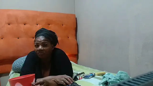 someone_sweet – webcam model profile photo Image 18