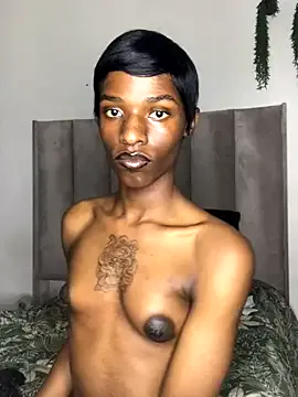 bloody_babe – webcam model profile photo Image 19