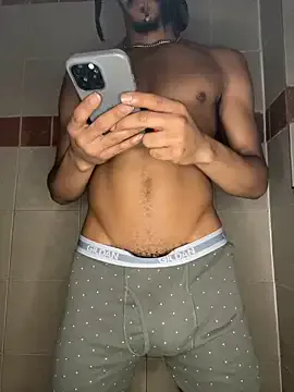 Diegoarctic – webcam model profile photo Image 9