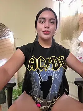 charming_ruru – webcam model profile photo Image 16