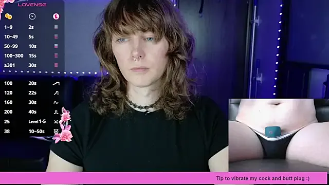 EmilySimon – webcam model profile photo Image 3