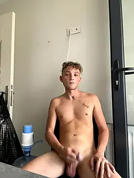 aa135777 – webcam model profile photo Image 6