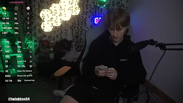 thedickandass – webcam model profile photo Image 12